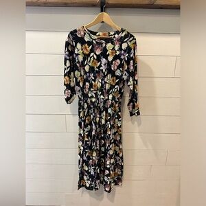 Vintage Outback Red Floral Black Dress- size Large